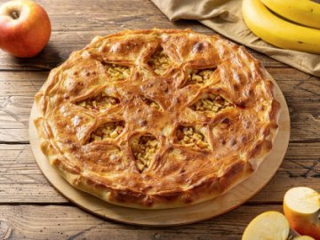 Осетинский пирог с яблоком и бананом