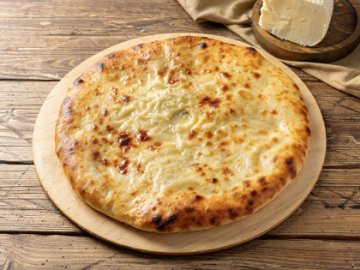 Осетинский пирог с курицей и болгарским перцем