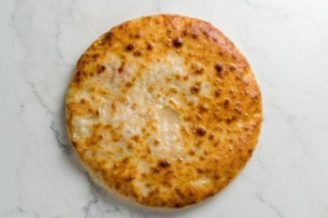 Осетинский пирог с Курицей, Сыром и Капустой