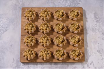 Перепечи с курицей и грибами 16 шт