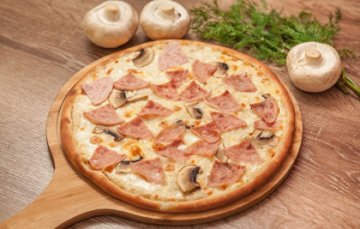 Пицца прошутто с грибами