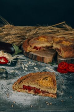 Пицца с баклажанами веганская