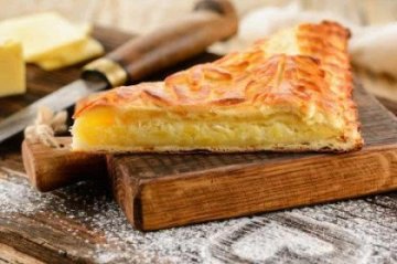 Пирог постный с картофелем и шпинатом