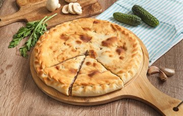 Пирог с говядиной и грибами