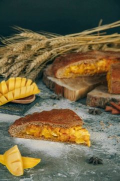 Пирог с манго