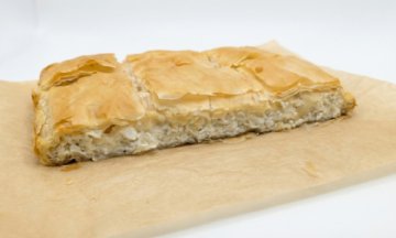 Пирог с сыром и фетой