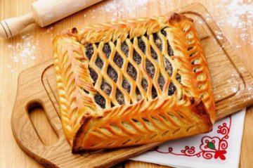 Пирог с творогом и маком