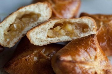 Пирожки с яблоками 6 шт.