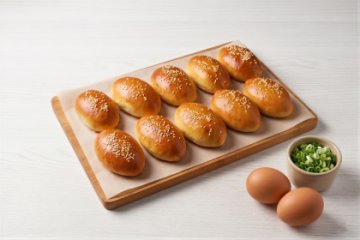 Пирожки с яйцом и луком 10 шт