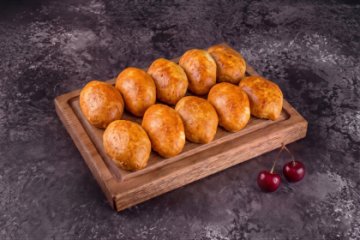 Пирожки с вишней,10 шт.