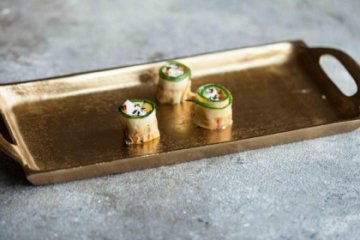 Ролл цукини с креветкой и ананасом,12 шт
