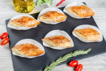 Рулетики с сыром брынза 6 шт