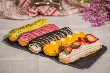 Сет «Фирменных эклеров»