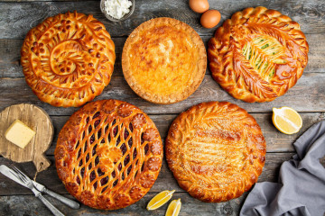 Сет "Праздничный" на 10-14 персон, 5 пирогов