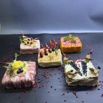 Скандинавское ассорти (5 бенто)