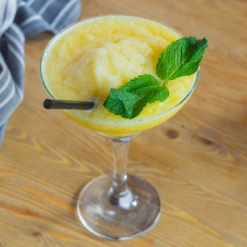 Смузи Манго-маракуйя