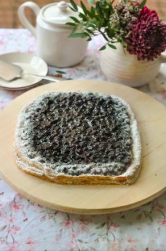 Тарт с черной смородиной