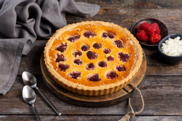 Тарт творожно-малиновый