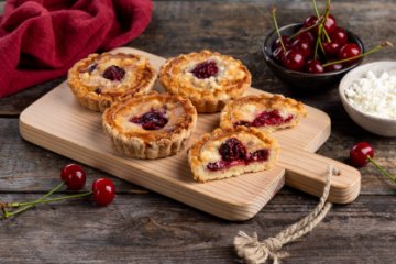 Тарты творожно-вишневые 4 шт