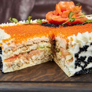 Торт Семга с икрой 