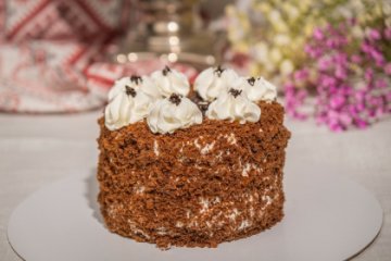 Торт «Шоколадная девочка»