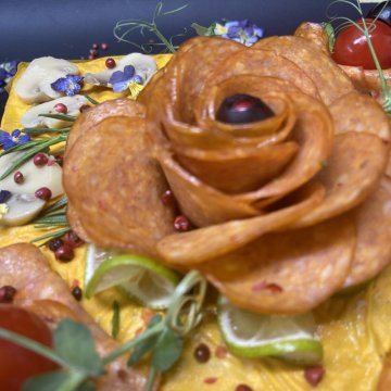 Торт "Том Ям Пепперони"