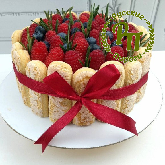Торт «Тирамису с ягодами»