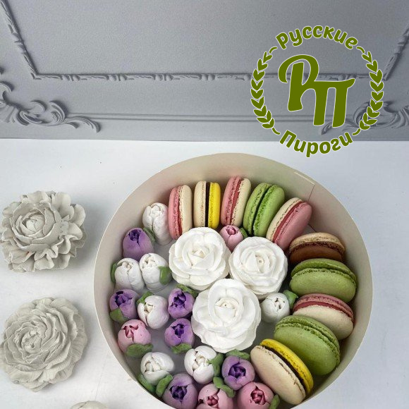 Зефир «Тюльпаны, розы и макаронс»